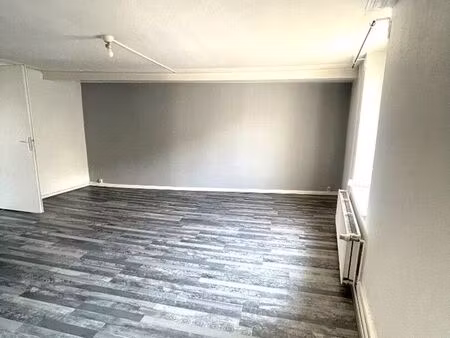 appartement 4 pièces 76 m²