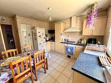 vente maison 6 pièces 144 m² saint-yrieix-la-perche (87500)