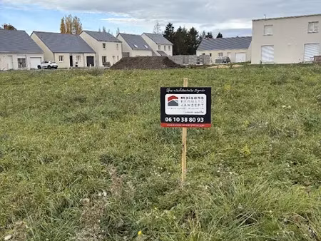 vente terrain 400 m² à l'hôtellerie-de-flée (49500)  22 500 €