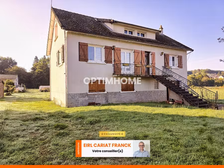 maison de 82 m² avec dépendances  l’ensemble sur 2405 m² de terrain clos