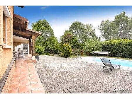 maison 6 pièces 180 m²