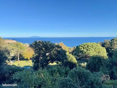 terrain 1800 m² bastia