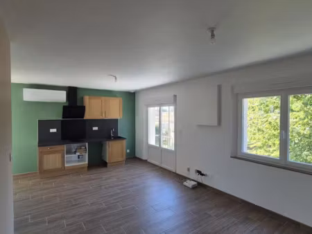 location appartement 2 pièces 42 m² à ales (30100)  695 €