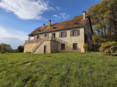 maison individuelle (env 122m2)  sur sous sol (habitable de