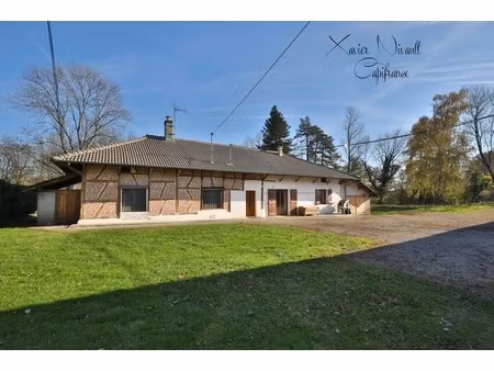 maison à vendre 5 pièces proche de saint amour (39)