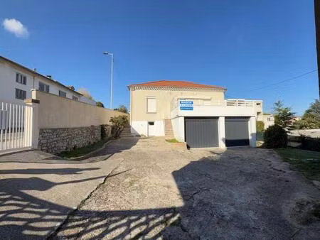 location maison 5 pièces 99 m² à aubenas (07200)