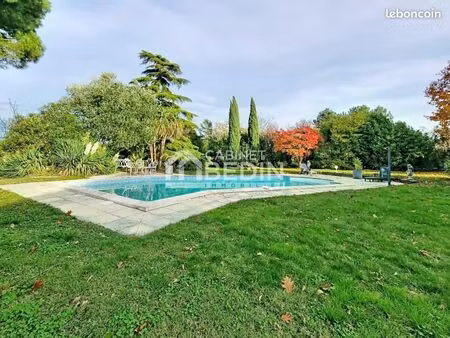 villa 4 pièces 125 m²