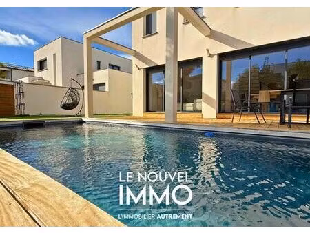 maison de 4 chambres de luxe en vente à villetelle  france