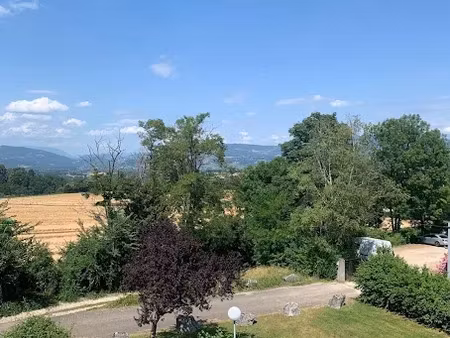 vente appartement 3 pièces 47 m² à les abrets (38490)  109 500 €