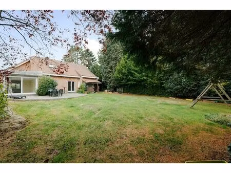 villa à vendre avec garage et terrasse   genval (vbd50977)