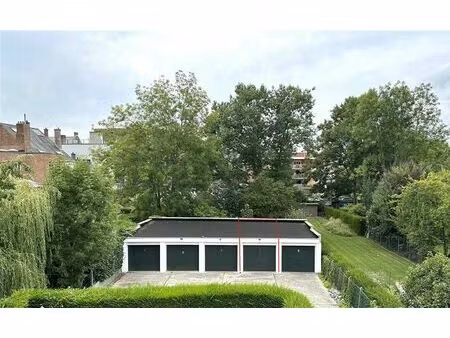garage à louer à avenue désiré yernaux 11 wavre (vbd51014)