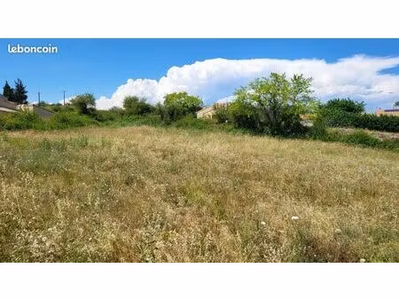 terrain 897 m² villeneuve de berg