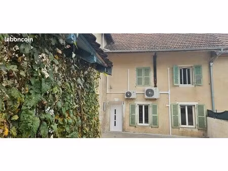 maison 5 pièces 105 m²