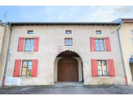 maison 10 pièces 375 m²