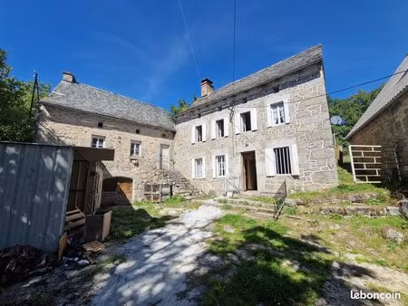propriété agricole - secteur argence en aubrac