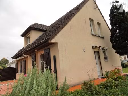 pavillon 6 pièces 110 m²