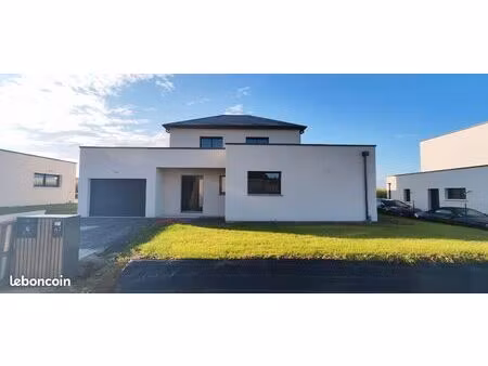 maison 6 pièces 140 m²