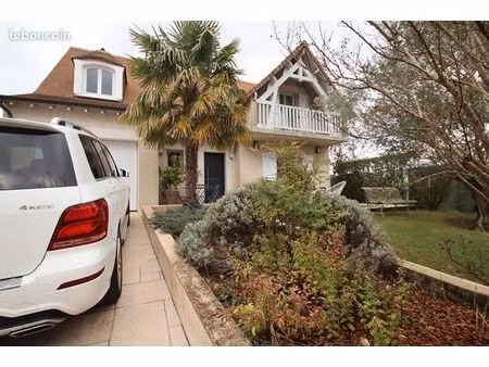 maison 6 pièces 126 m²