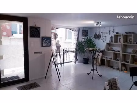 local commercial 28m2