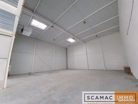 local d'activité 518 m²