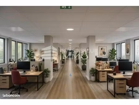 bureaux 82 m²
