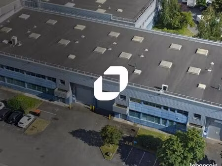 local d'activité 1 134 m²