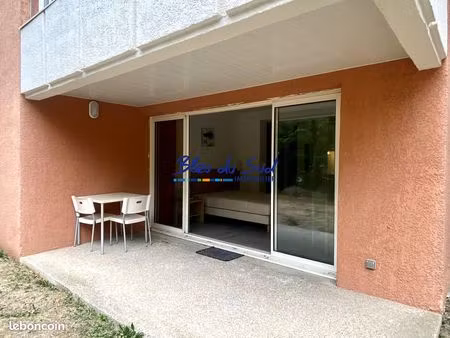 studio 1 pièce 26 m²