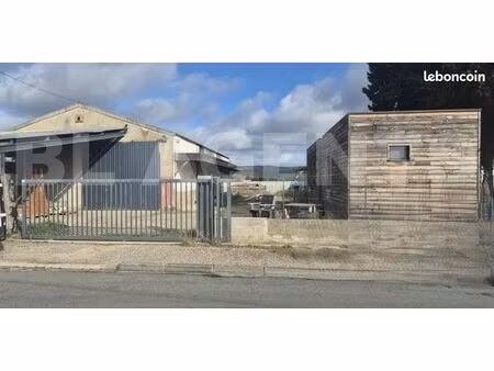 local industriel 205 m²