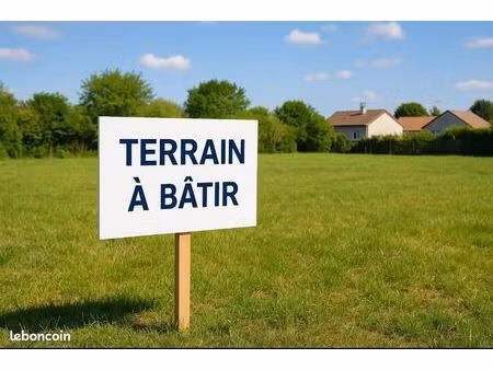 terrain 611 m² magneux