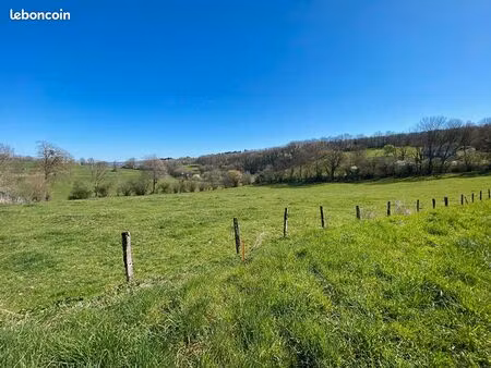 terrain 2145 m² macornay