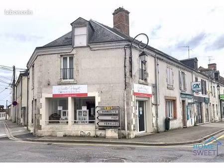 immeuble 80 m² sandillon