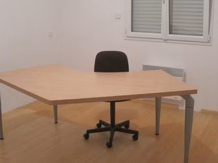 local bureau avec garage