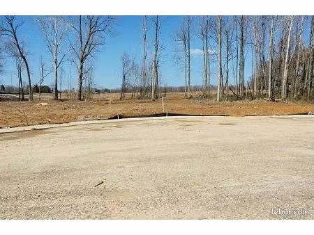 terrain 10 584 m² signes