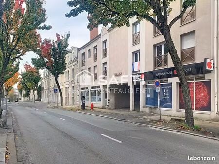local 65 m² angers
