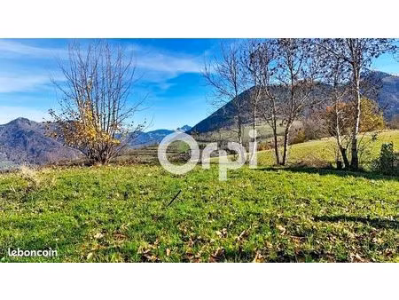terrain 1 066 m² saint jean de tholome