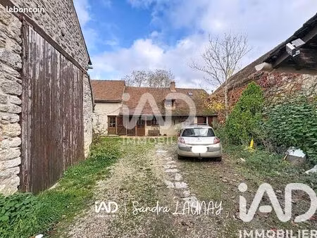 maison 8 pièces 181 m²