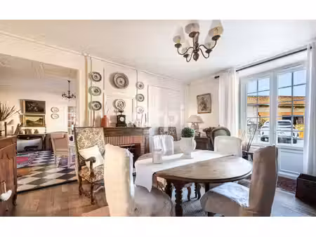 maison les cars 153 m² t-6 à vendre  99 000 €