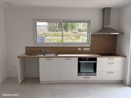 maison récente t4 avec garage  terrasse et jardin  proche commerces