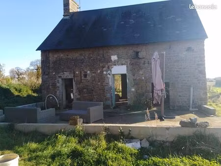 maison et bâtiments avec potentiel