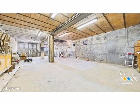 immeuble 2 pièces 278 m²