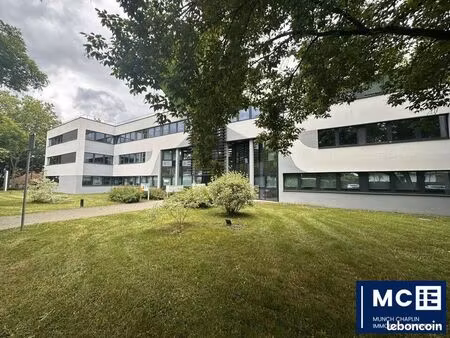 bureaux 2 377 m²