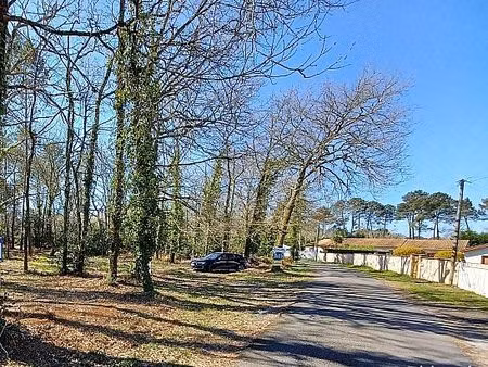 terrain 540 m² brach