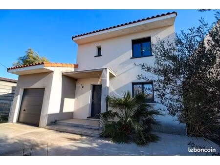 villa 4 pièces 99 m²