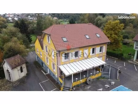 immeuble 11 pièces 381 m²