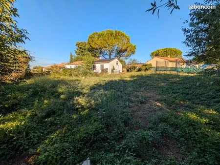 terrain constructible 730 m2 - bezouce - devis viabilisation inclus