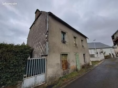 maison 3 pièces 150 m²