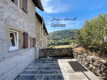 maison 6 pièces 181 m²