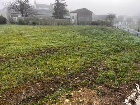terrain 916 m² asnieres la giraud