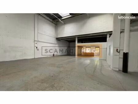 local d'activité 1 177 m²