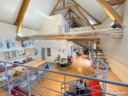 grange 6 pièces 229 m²